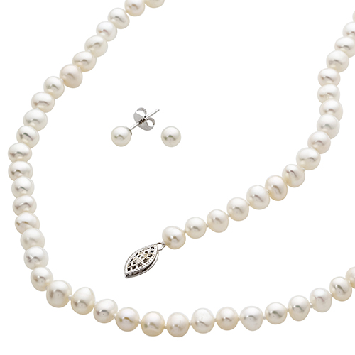 White Freshwater Pearl Bracelet, Necklace & Earrings